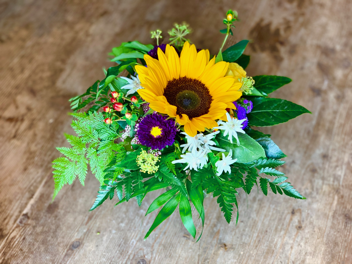 Sonnenblumenstrauss
